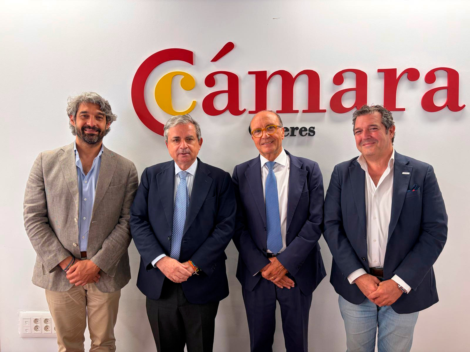 Extraval SGR participa en el pleno de la Cámara de Comercio de Cáceres